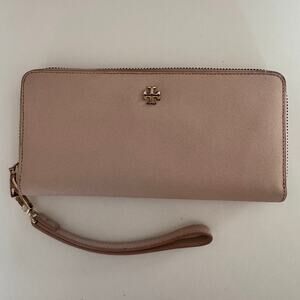 Tory Burch Zip Continental Leather Wallet Wristlet Strap in Blush Pink
